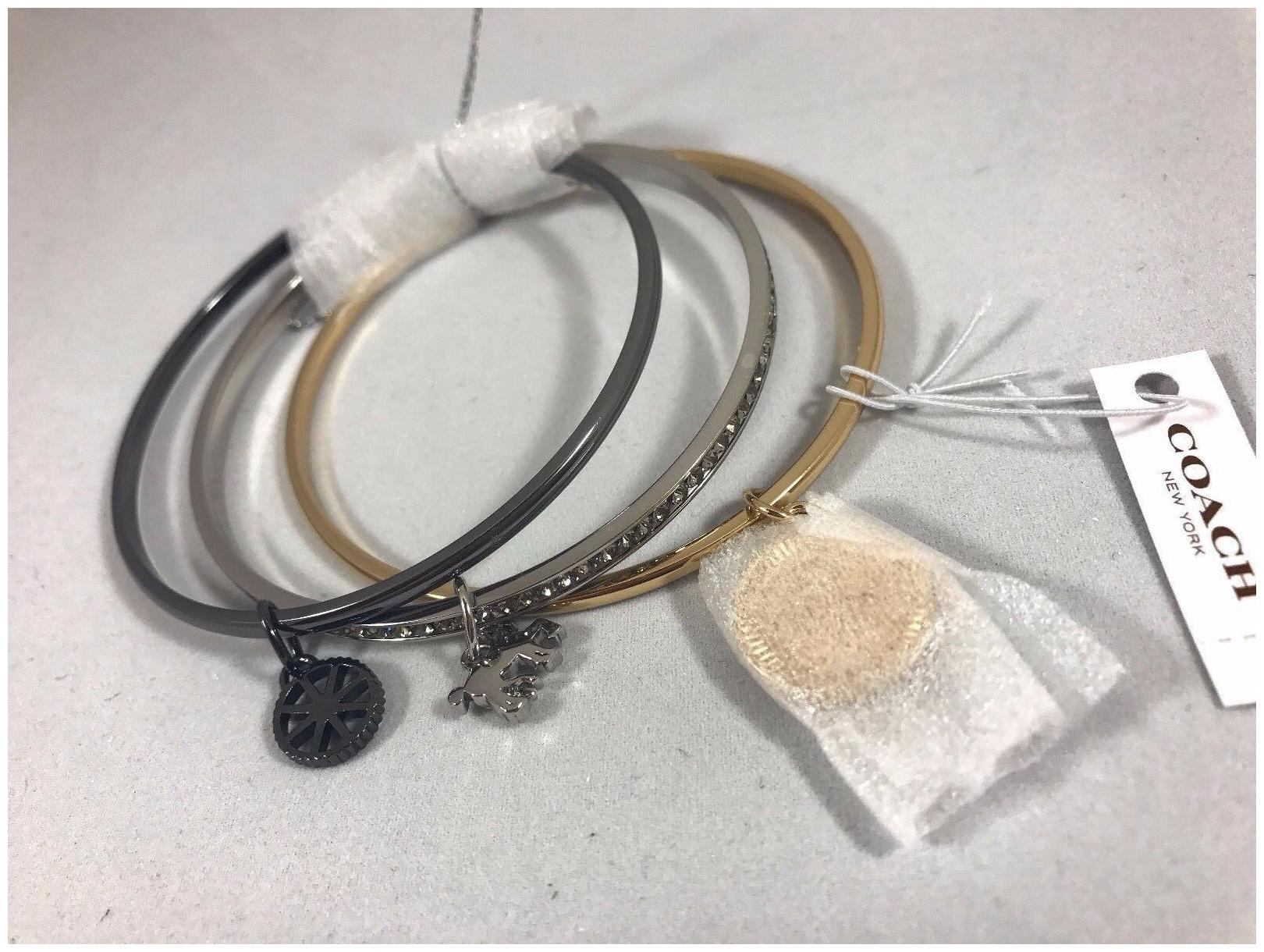 

NWT COACH signature c bangle set STYLE NO 56779