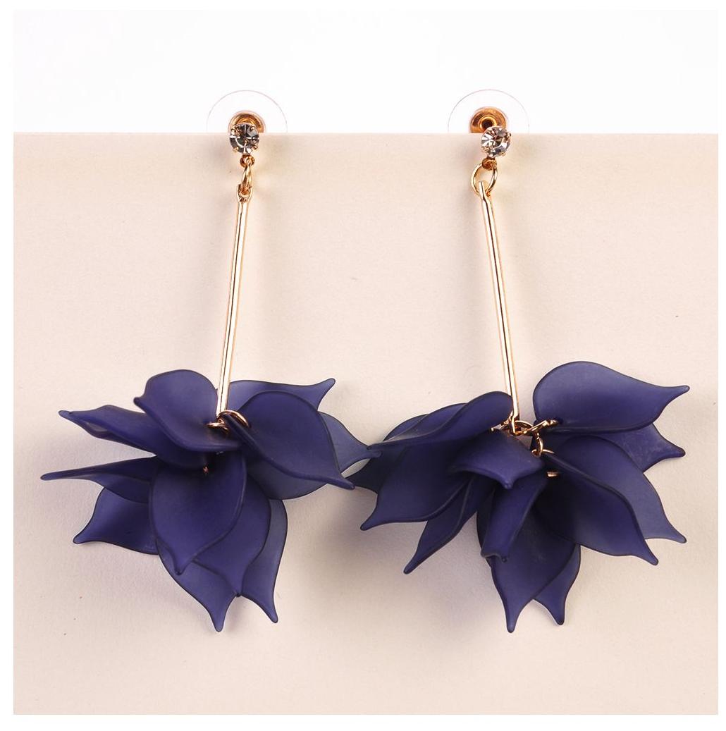 

OOMPH Purple Floral Drop Earrings For Women Girls