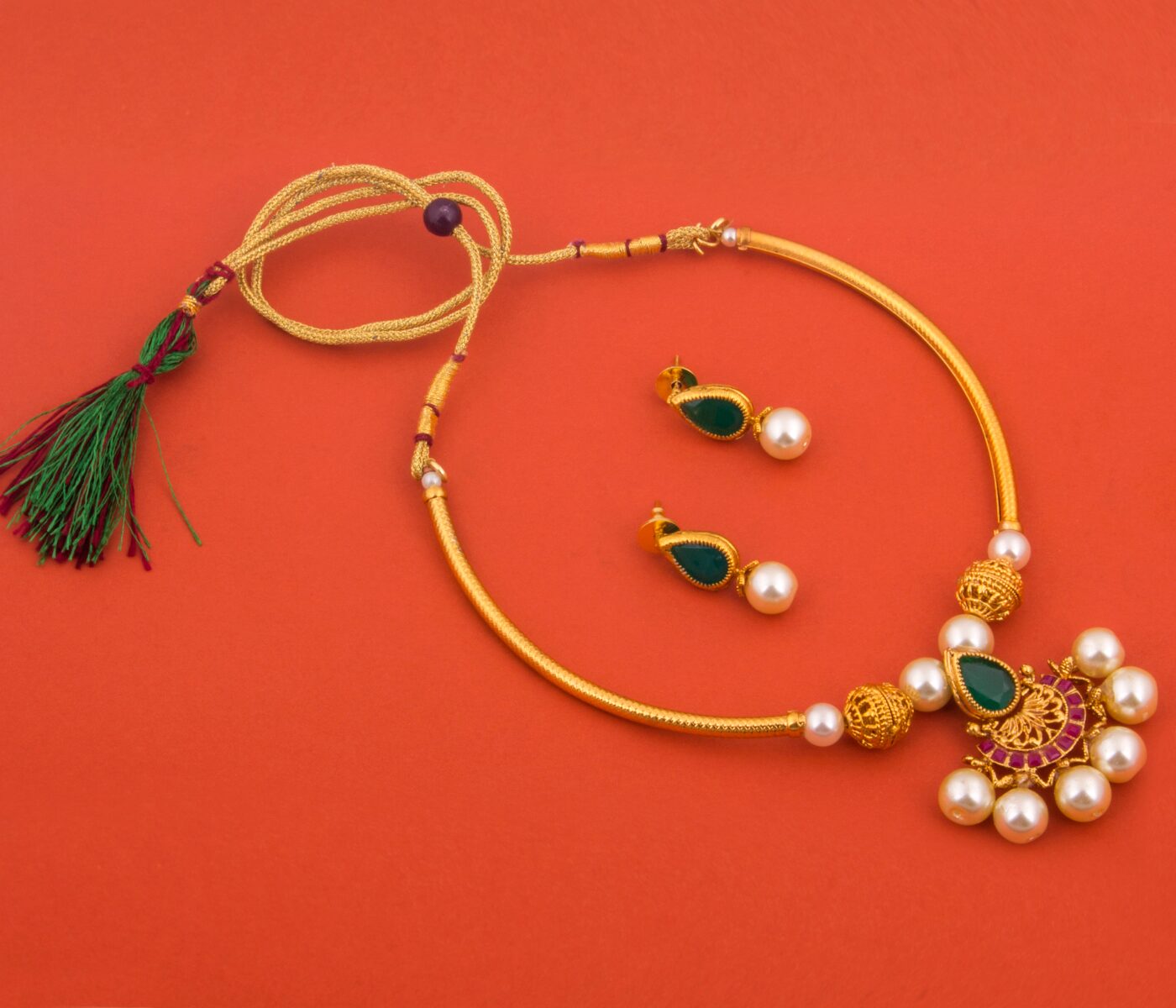 

Piah fahion Fancy Blue Colour Flower Design Necklace Set For women