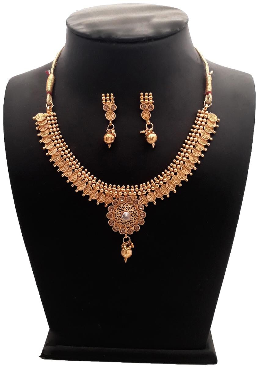 

Piah Fashion Divine Jalebi Necklace Set for Women