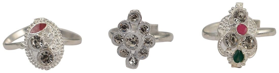 

Rabia Taj Pearl Traditional 3 pairs Toe rings
