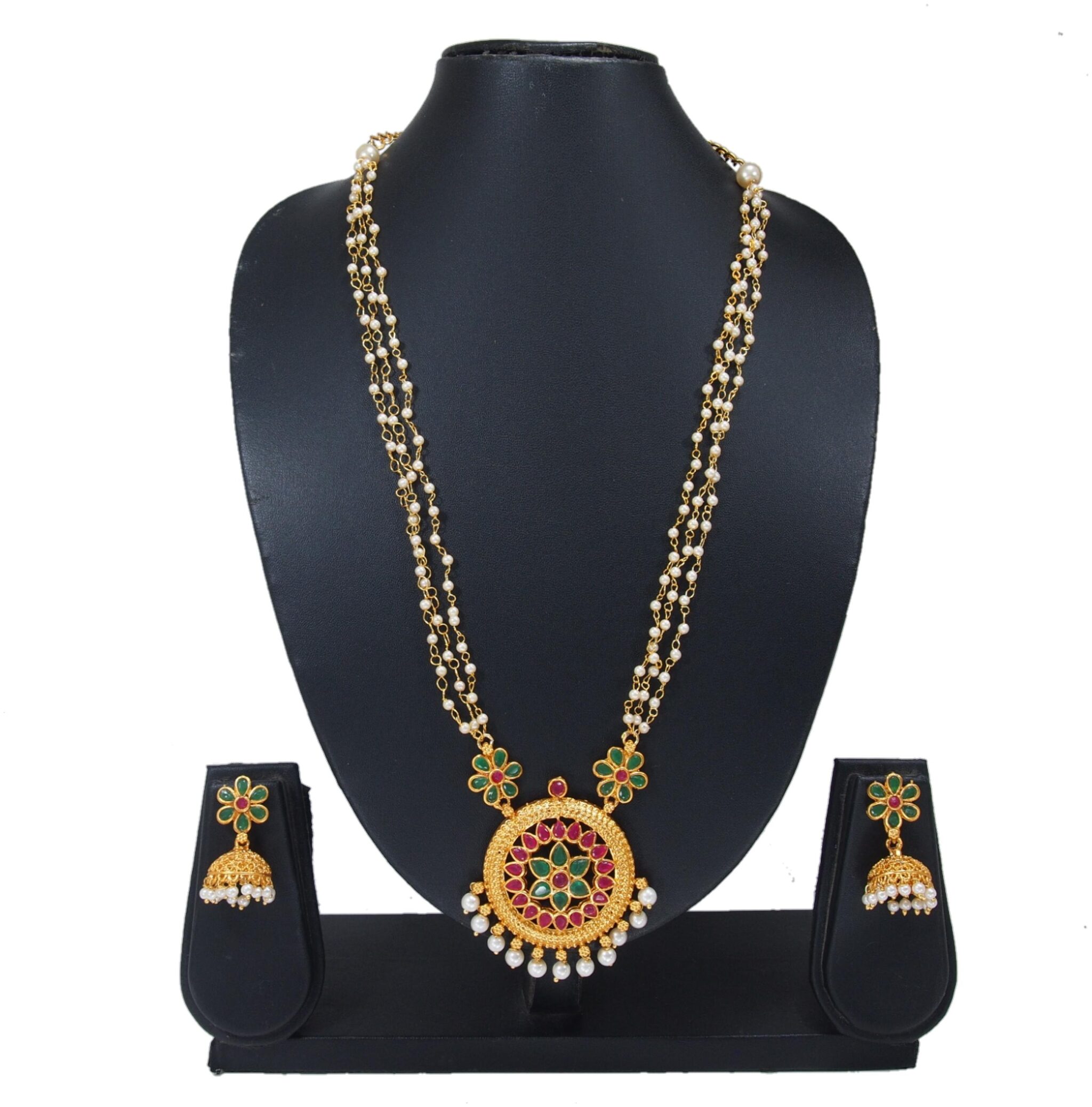 

Rajkanya Matte Gold Plated Pendant Set