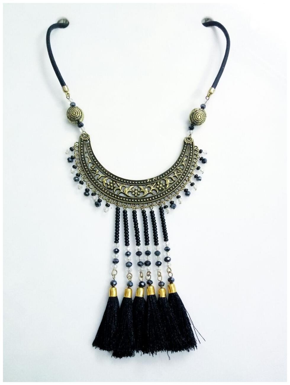 

RC 20 TRENDY BLACK TESSAL NECKLES