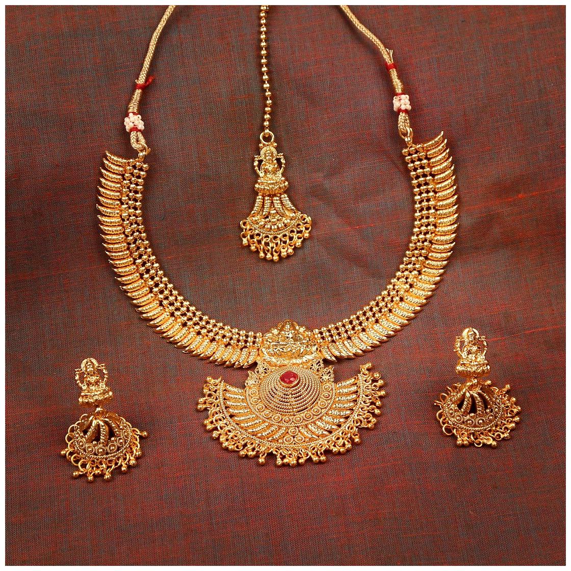 

RG FASHIONS Laxmi Pendant Temple Jewellery South Indian Copper Necklace Set With Maang Tikka For Women
