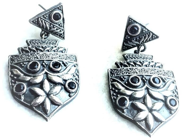 

RozMili Grey Drop Earring Women