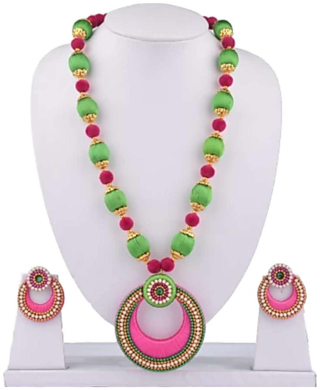 

Silk thread necklace with earrings