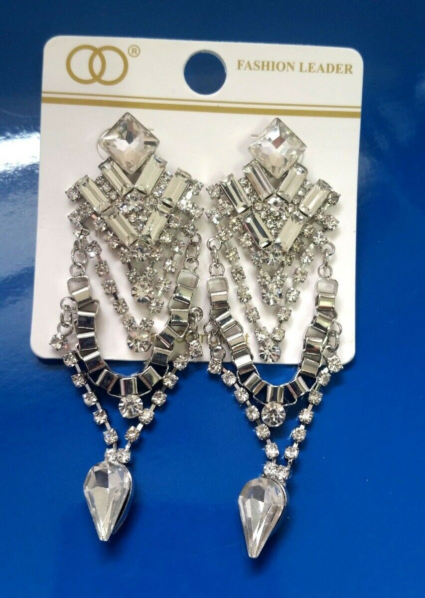 

Silver metal Clear Rhinestones Chandelier Style Drop Earrings Z1A-10 22