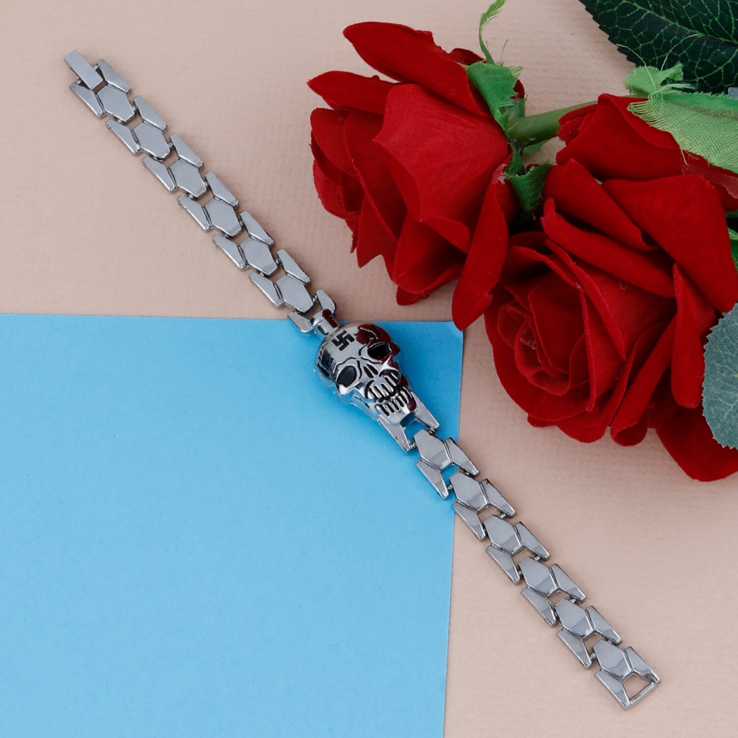 

Silver Shine Bracelet For Men Jewellery
