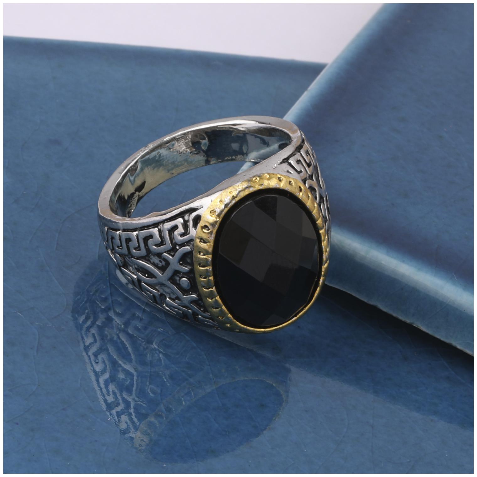 

SILVER SHINE Silver Plated Designer Classic look Ring For Men Boys