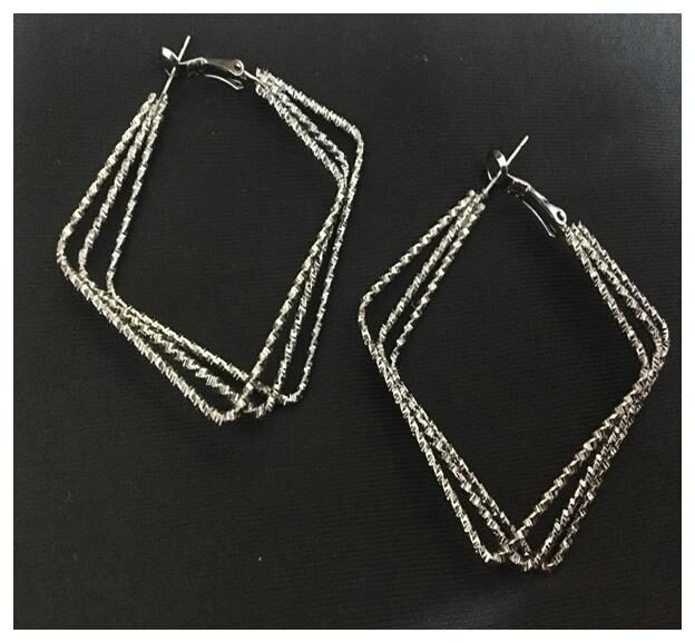 

SparkEve Metal Hoop Diamond Shape Geometric Earrings for women and Girls