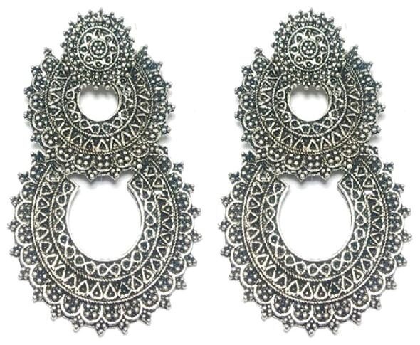 

SparkEve Oxidized Silver Dangler Earring