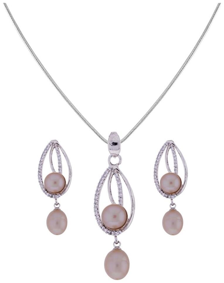 

Sri Jagdamba Pearls Spark Pendant Set