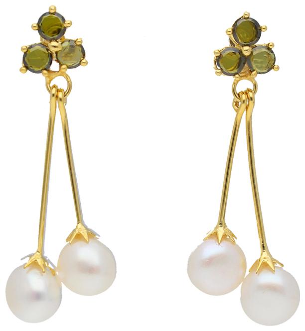 

SRI JAGDAMBA DEALER Neeva Pearl Earrings