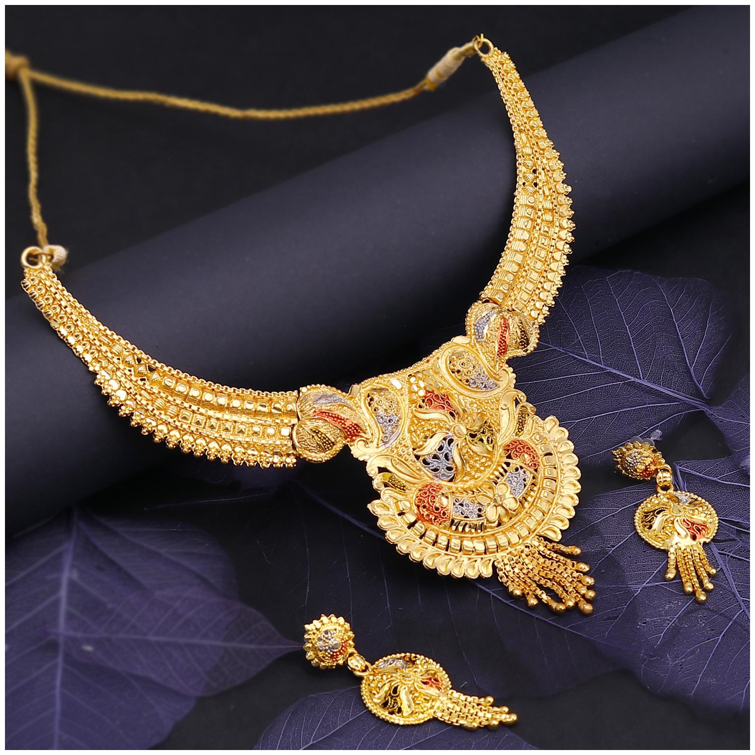 

Sukkhi Amazing 24 Carat Gold Plated Choker Necklace Set For Women