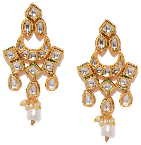 

Sukkhi Attractive Gold Plated Chand Bali Earring for Women