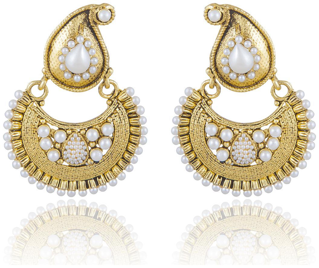 

Sukkhi Creative Gold Plated Chandbali Earring For Women