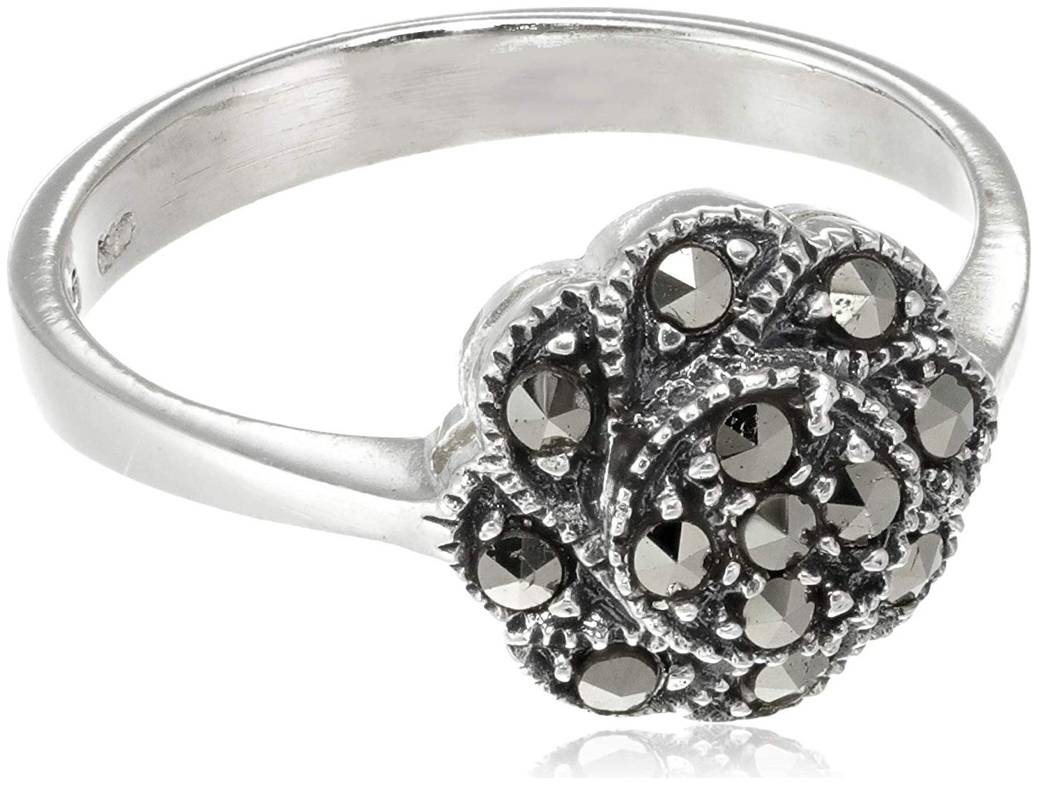 

Sukkhi Glossy Silver Plated Floral Ring For Women