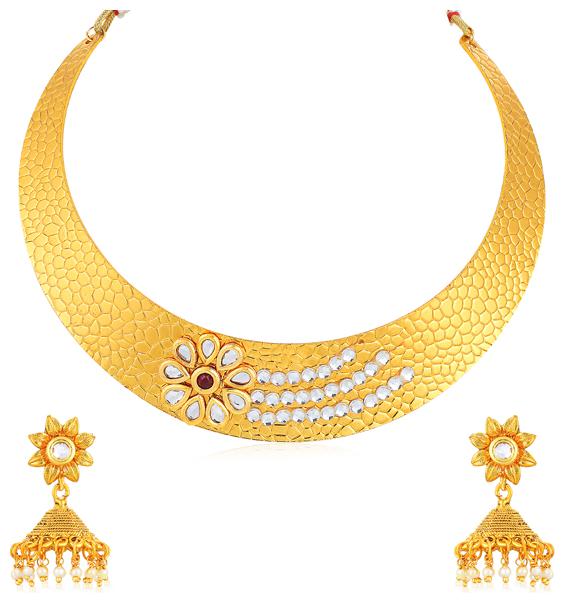 

Sukkhi Lavish Gold Plated Kundan Choker Necklace Set for Women