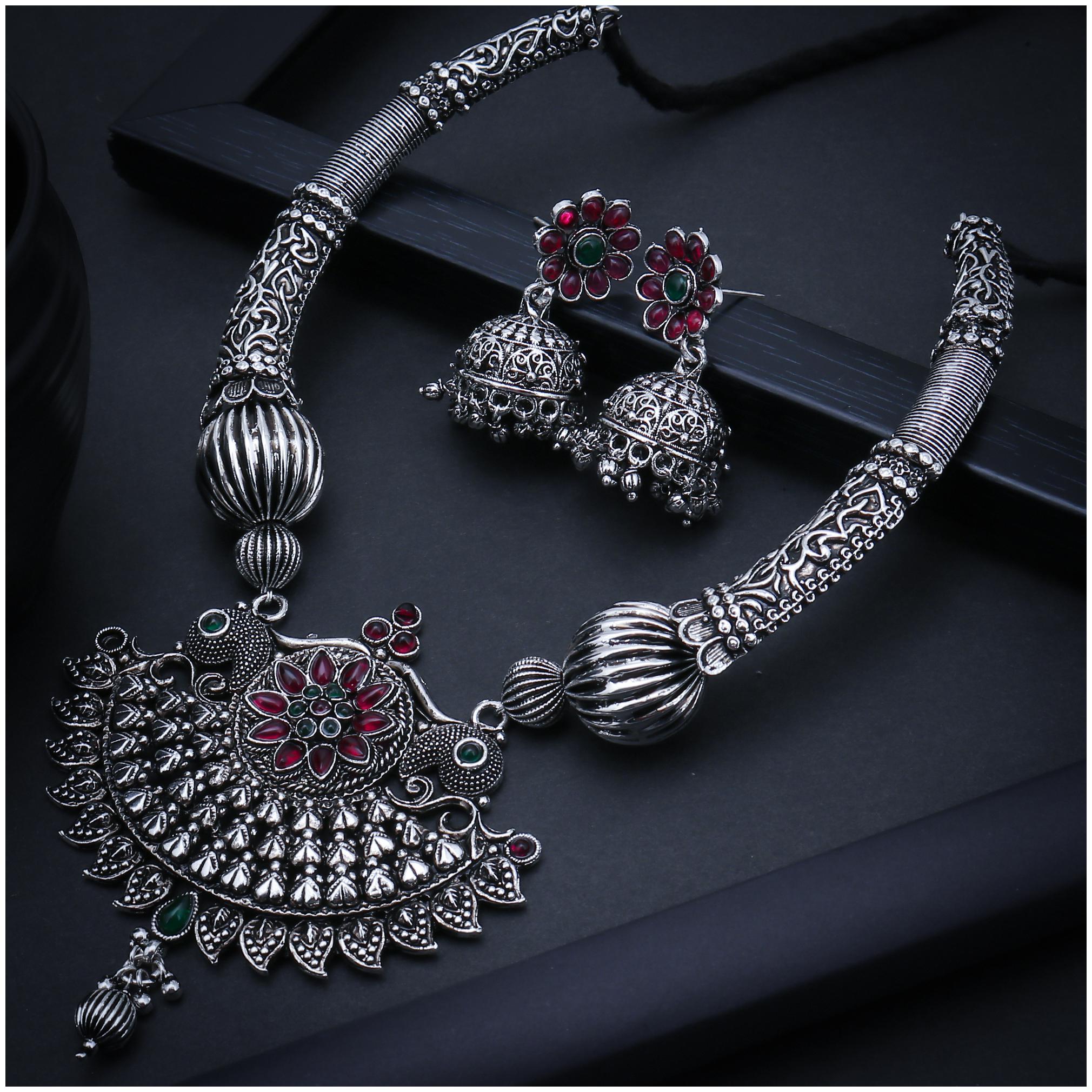 

Sukkhi Modish Oxidised Choker Necklace Set for Women