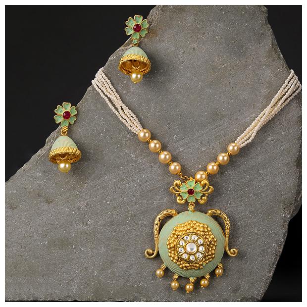 

Sukkhi Modish Mint Collection Gold Plated Pearl Neckalce Set for Women