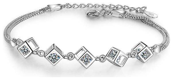 

Sukkhi Rhodium Alloy Link Bracelet For Women