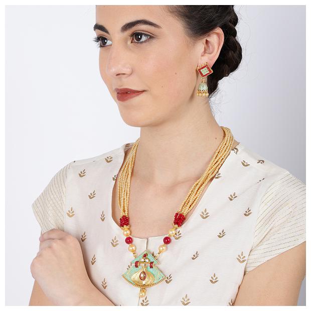 

Sukkhi Sparkling Mint Collection Gold Plated Pearl Neckalce Set for Women