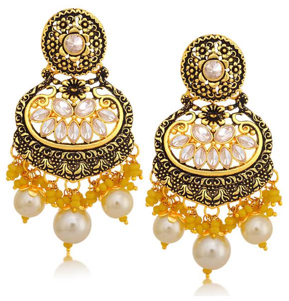 

Sukkhi Stunning LCT Floral Gold Plated Pearl Chandelier Earring For Women