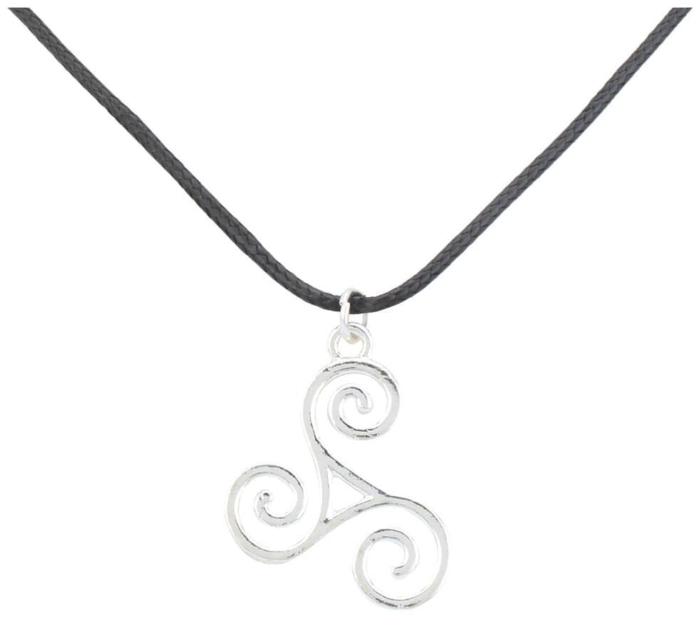 

Teen Wold Triskele Pendant