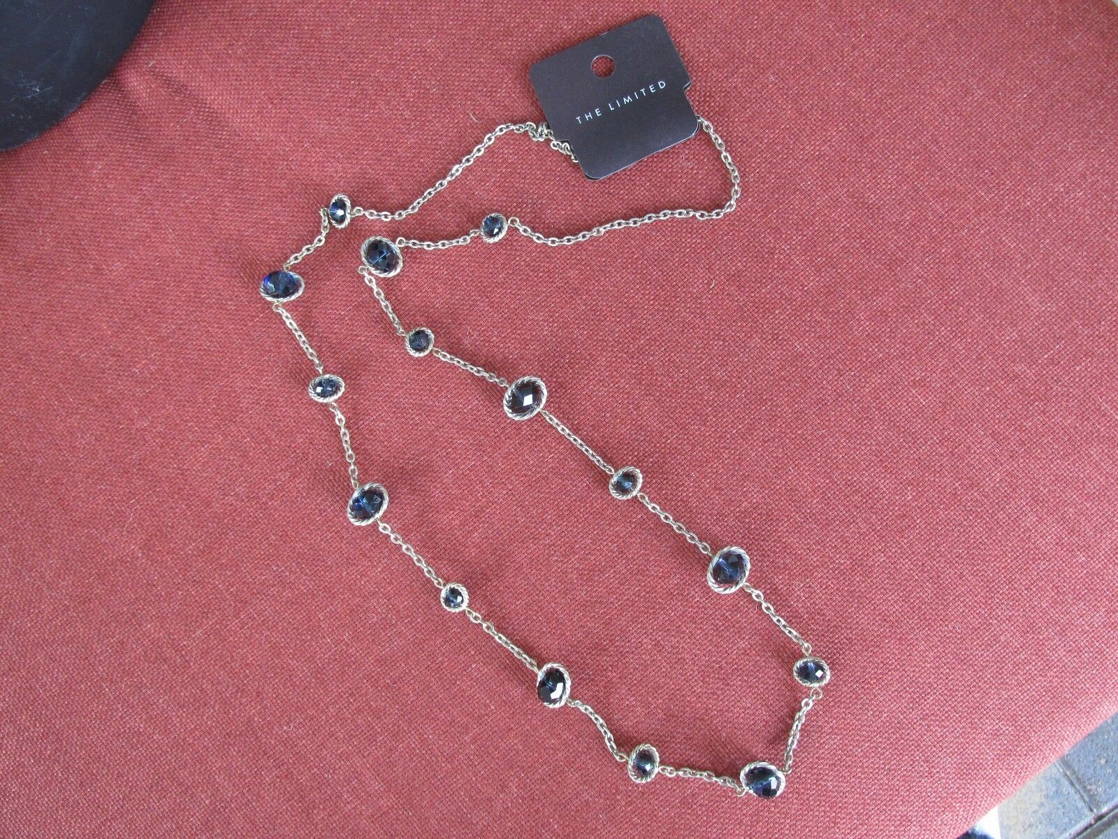 

THE LIMITED 36 Chain with Dark Blue Acrylic Beads NEW on CARD