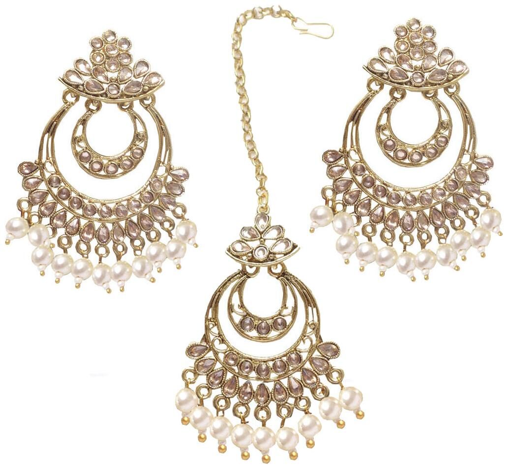 

Trendeela Com Archa Collection Dazzling White Earrings Maang Tikka Combo Set For Women