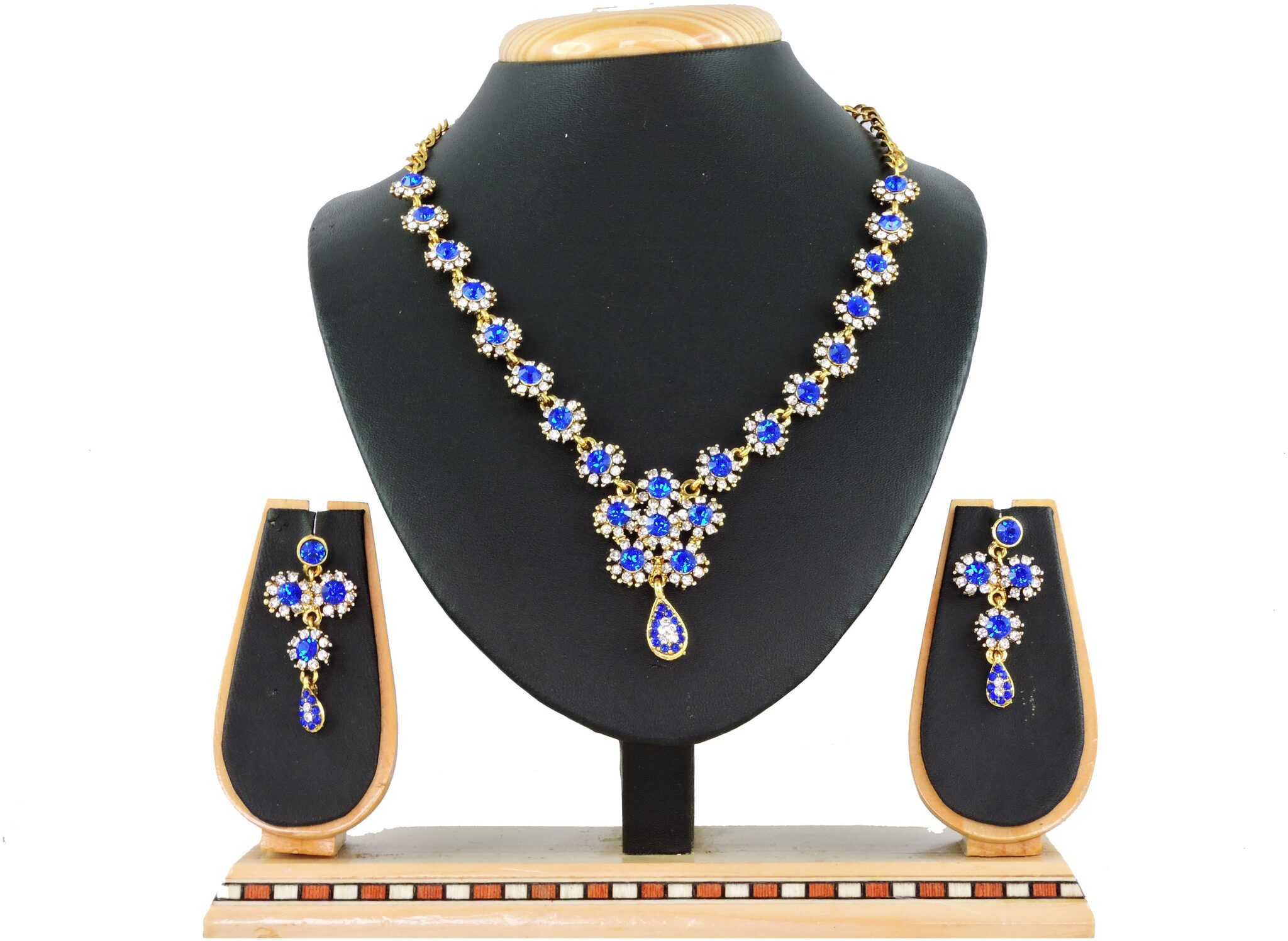 

Vatsalya Creation Fancy Necklace Set