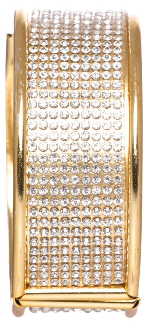 

Veejay Fashion Silver Stone Bracelet