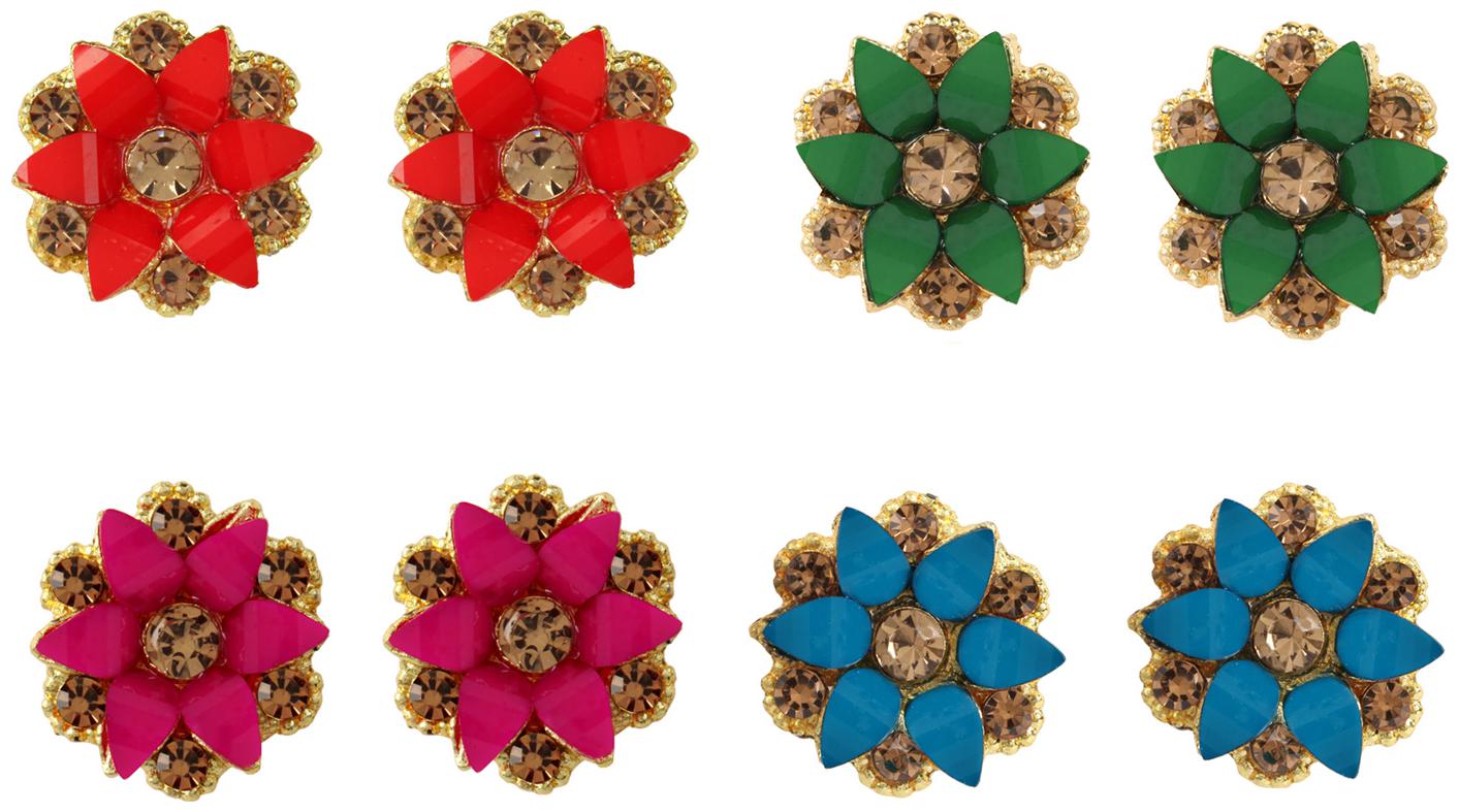 

VFI Women Stud Earrings