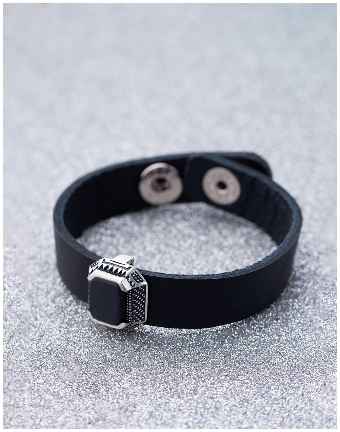 

Voylla All-Black Milestone Leather Bracelet