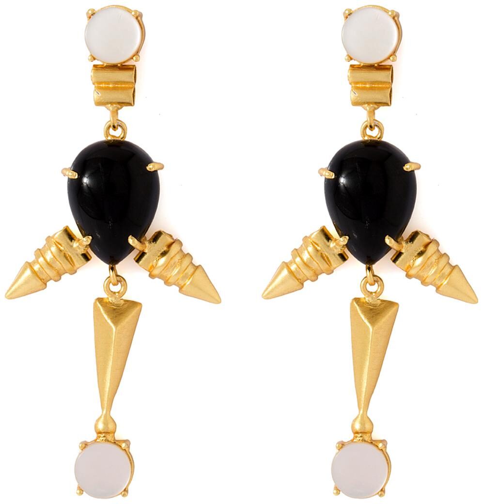 

Voylla Elegant Pair Of Women s Dangler Earrings