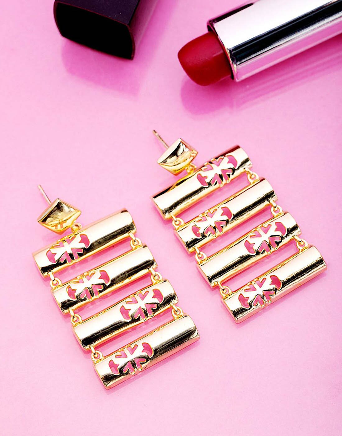 

Voylla Amani Lattice Ladder Style Danglers
