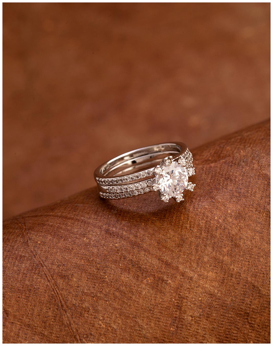 

Voylla Antique Inspired CZ Gems Ring