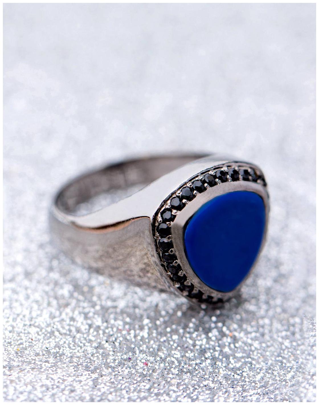

Voylla Blue Stone Black Rhodium Milestone Ring