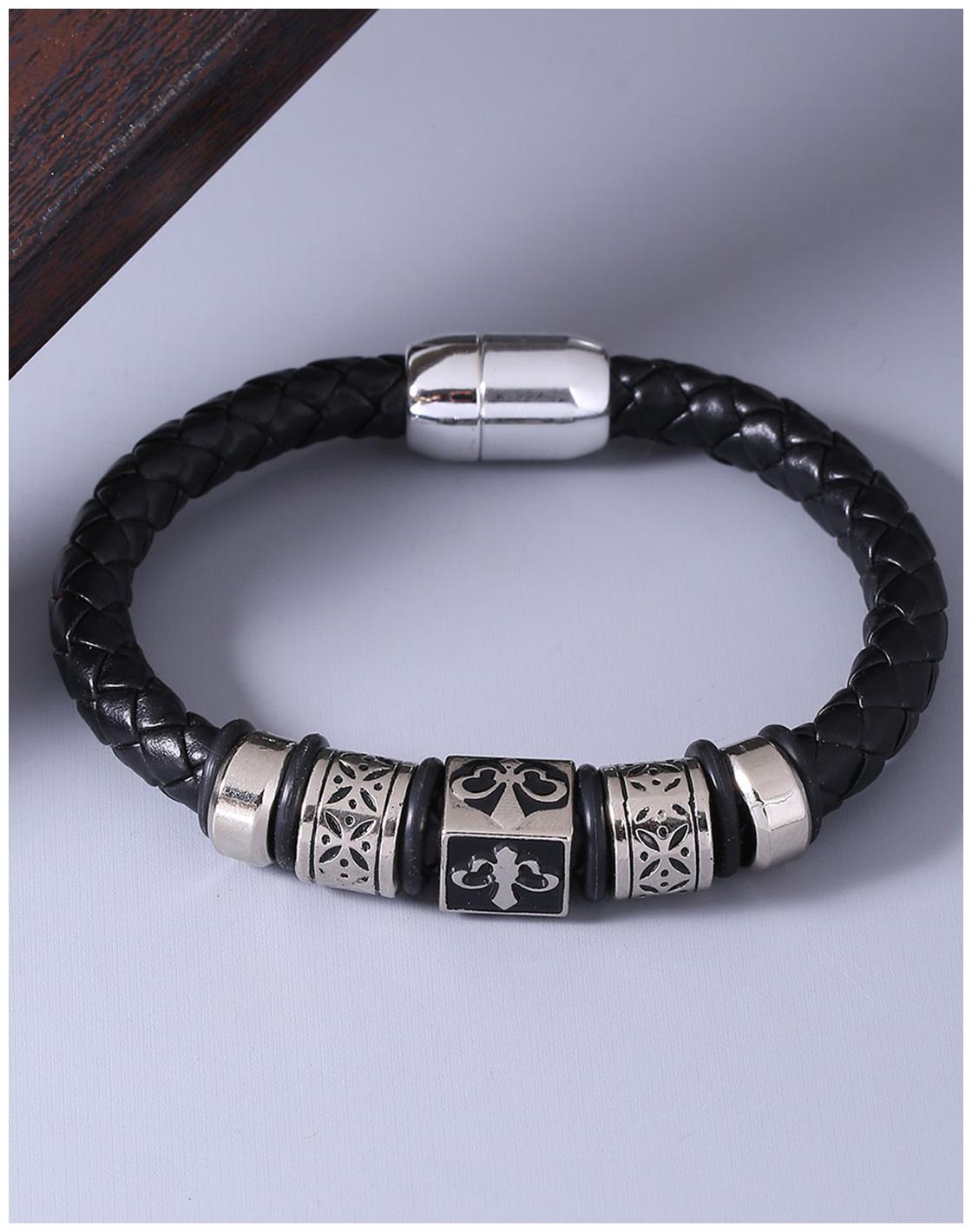 

Voylla Bracelet For Men