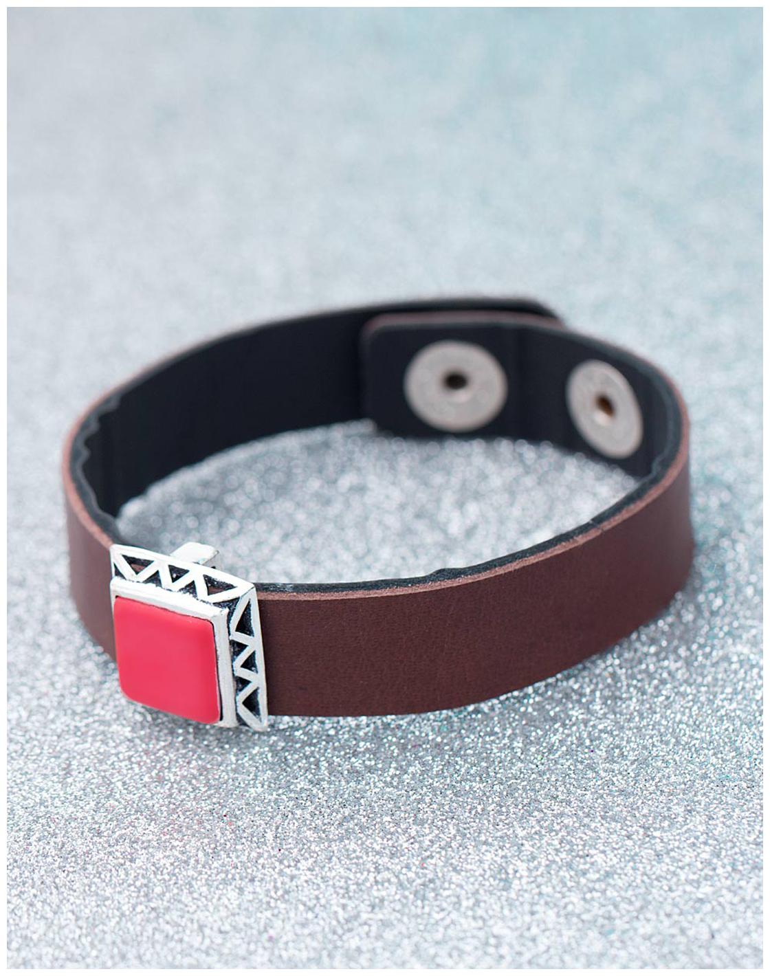 

Voylla Brown Leather Band Milestone Bracelet