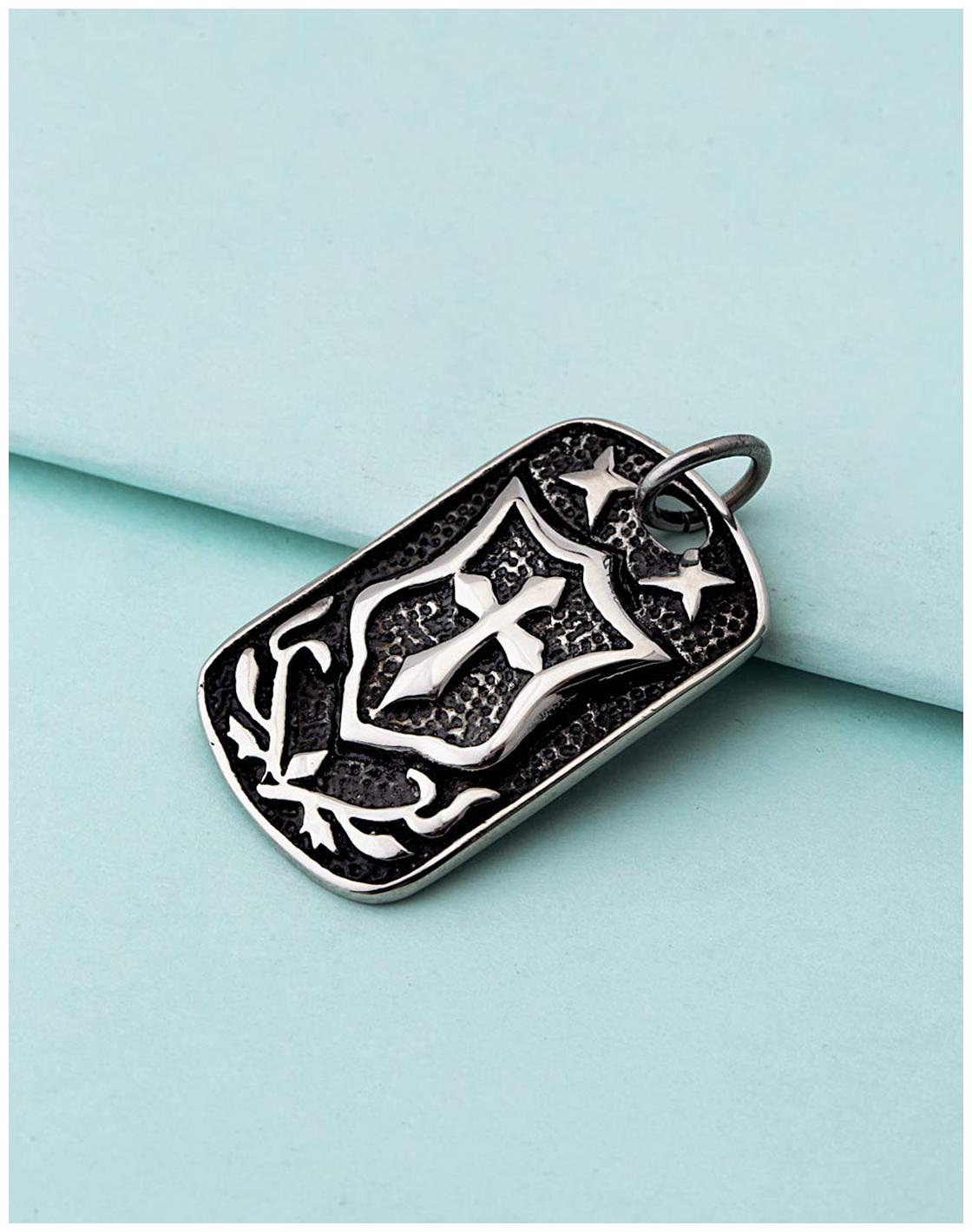 

Voylla Classic Pendants Shield Pendant