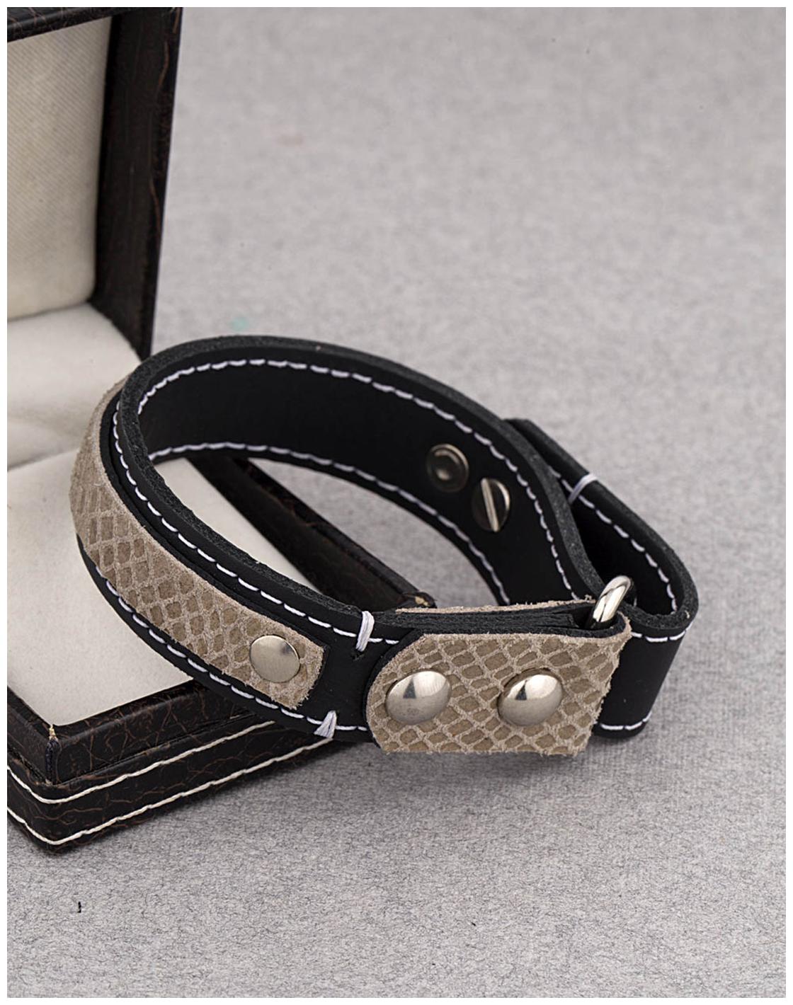 

Voylla Cocoa Buckled Bracelet from Leather Trend Collection