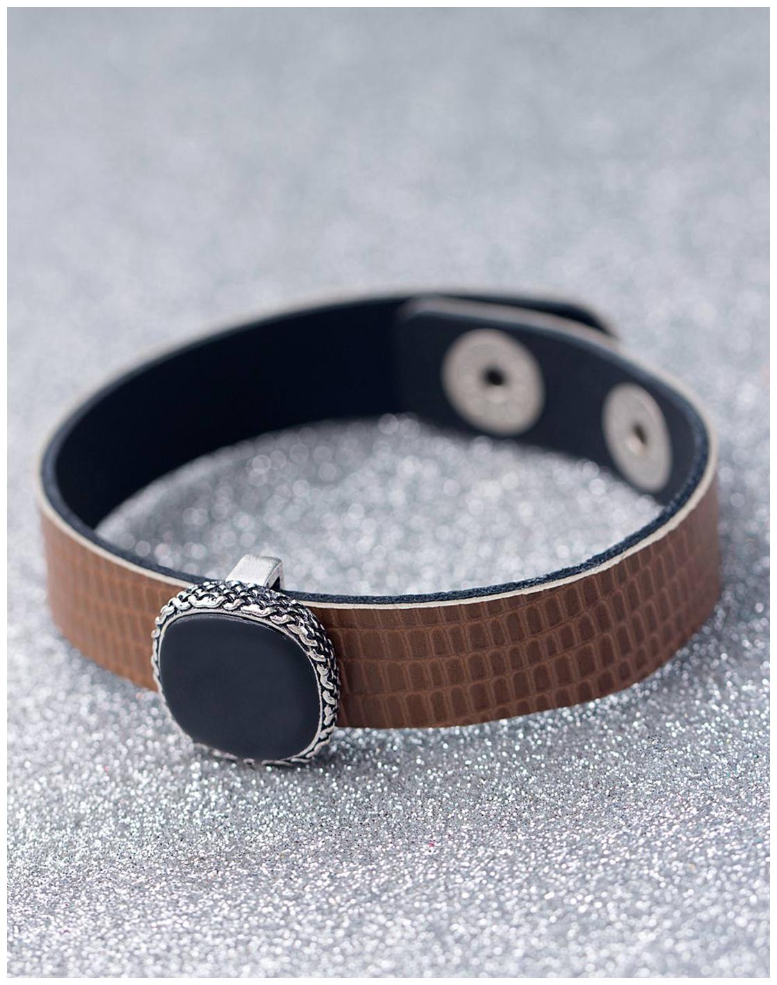 

Voylla Cocoa Milestone Leather Bracelet