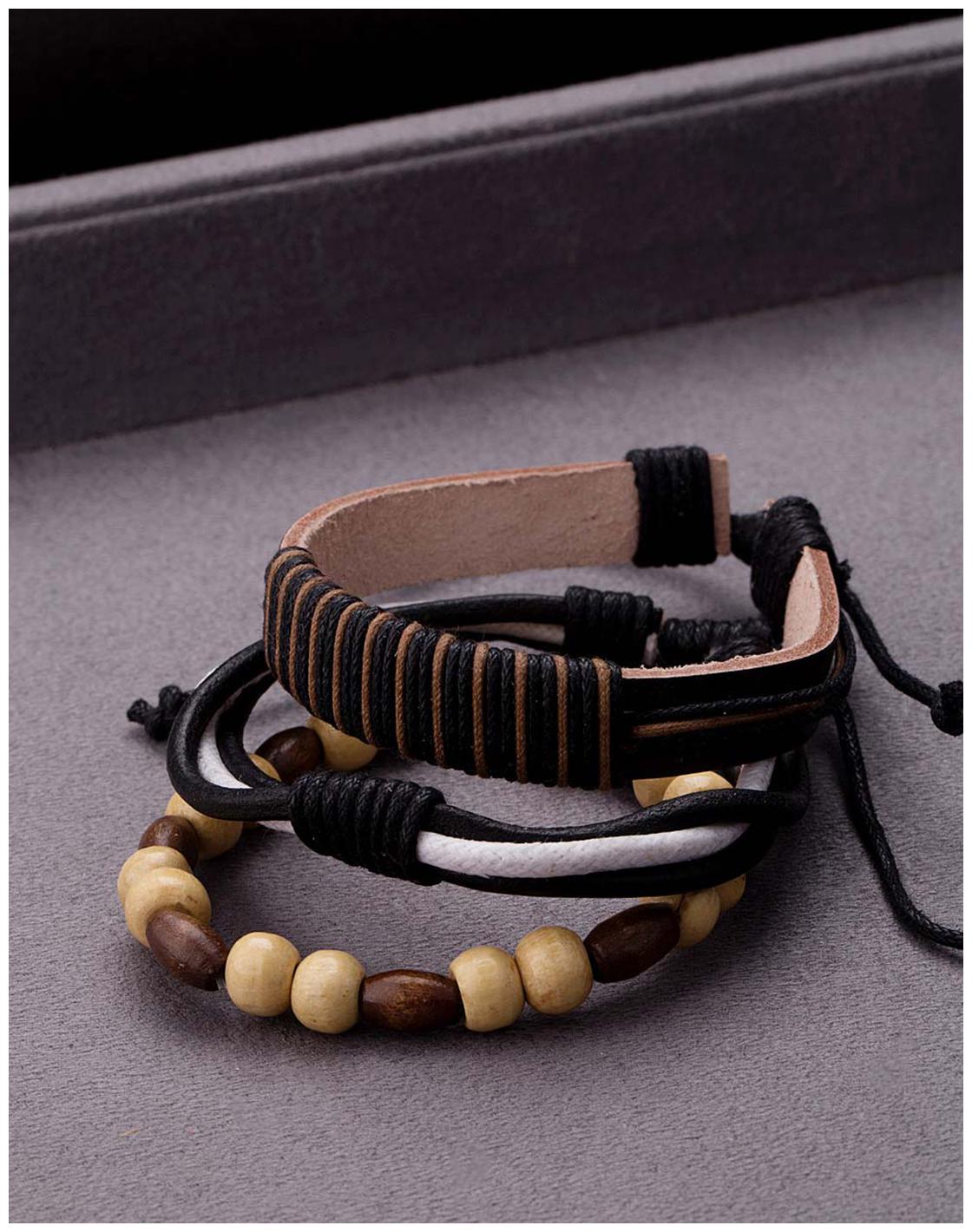

Voylla Cool Stacked Black White Leather and Beads Bracelet Set of 3