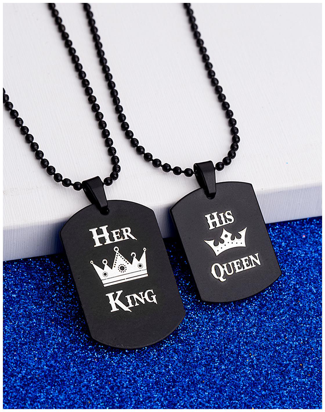 

Voylla Couple Pendants Queen and King Alloy Pendants