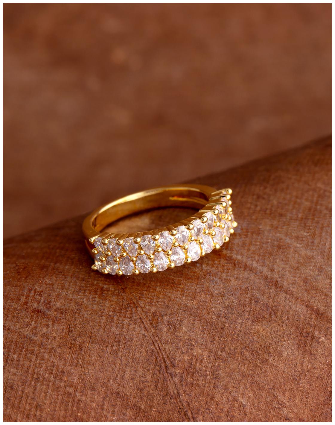 

Voylla Crown Motif Women s Ring