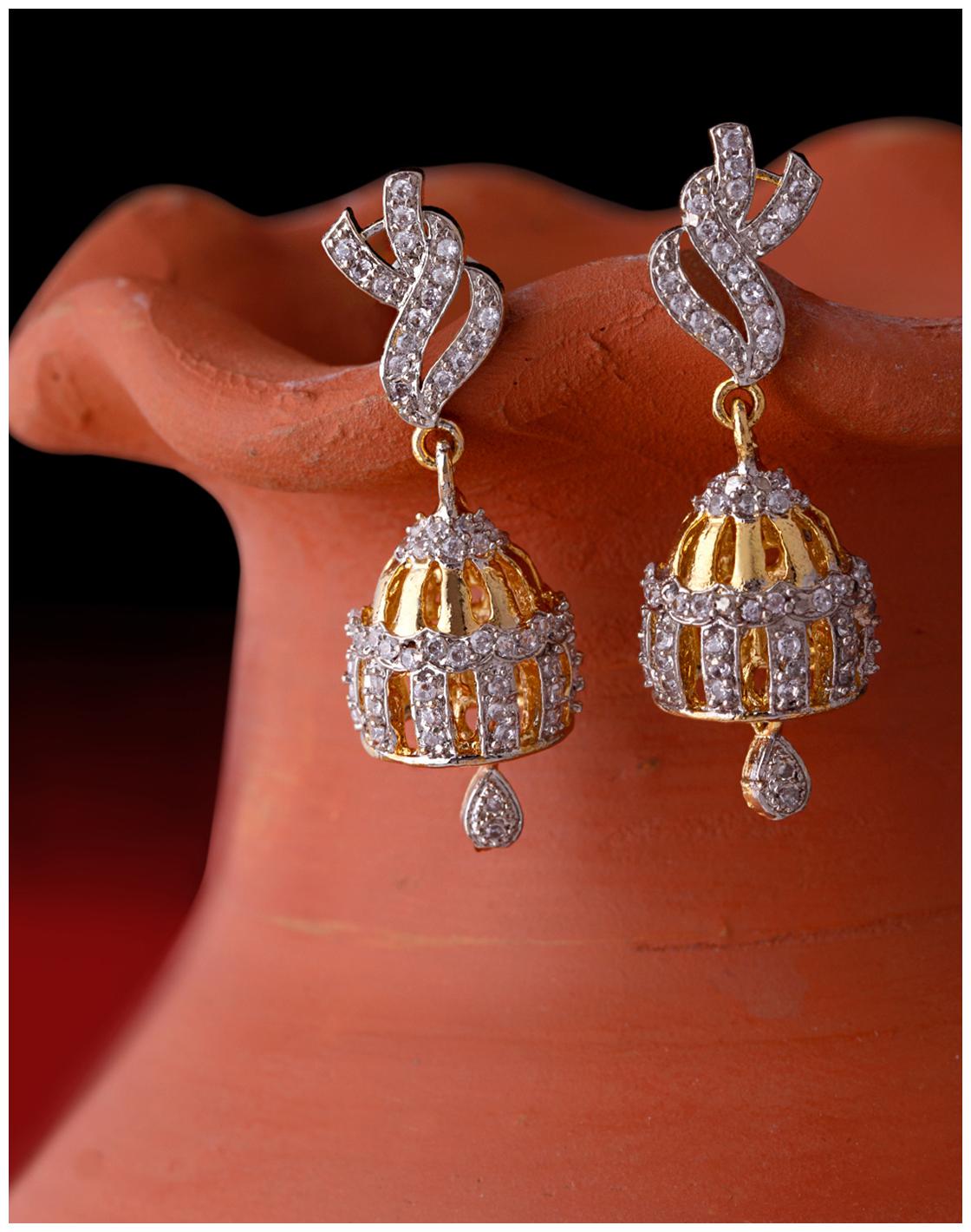 

Voylla Cutwork Design Drop Earrings