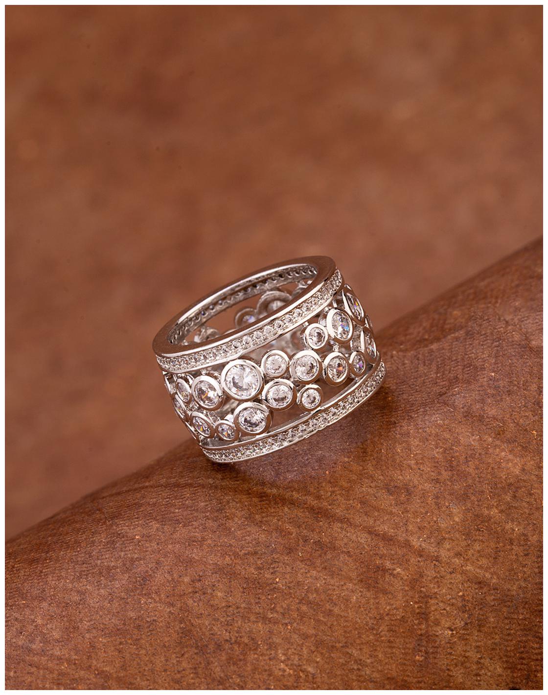 

Voylla Cutwork Pattern CZ Gems Ring