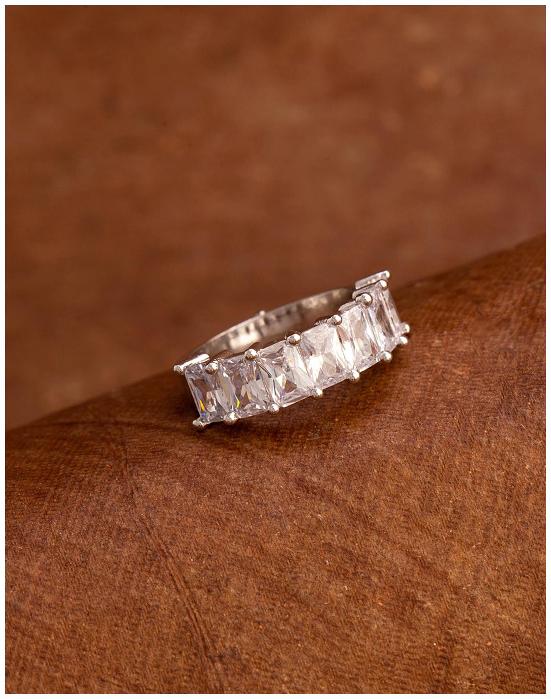 

Voylla CZ Gems Adorned Band Ring