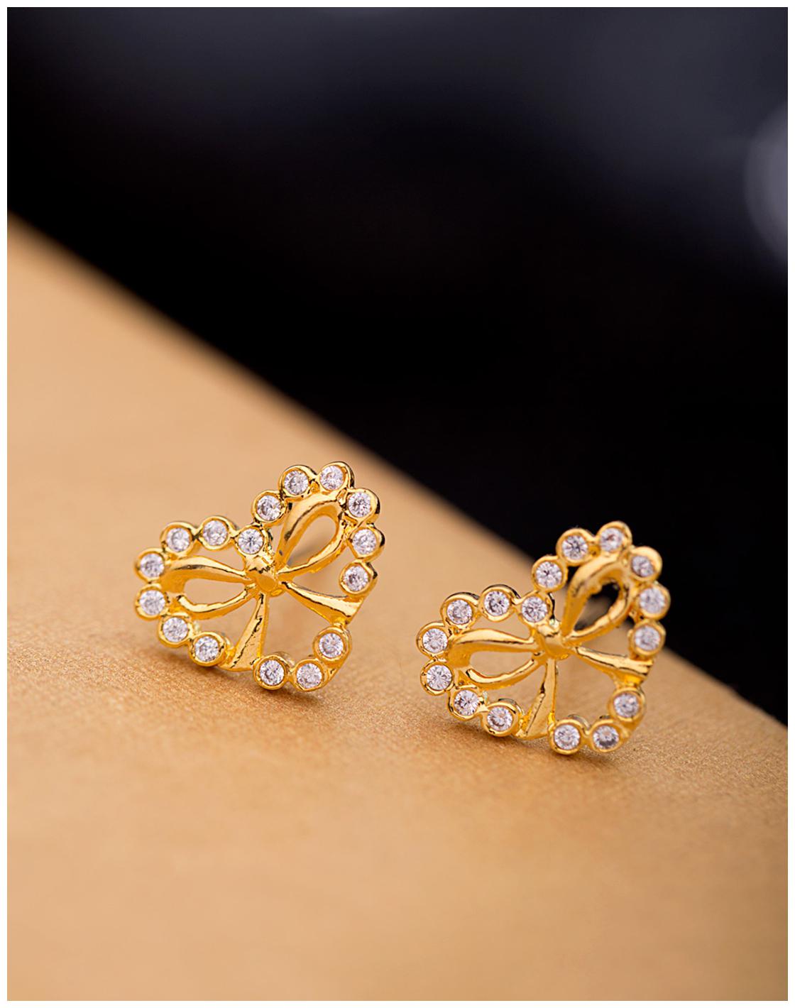 

Voylla CZ Little Hearts Stud Earrings